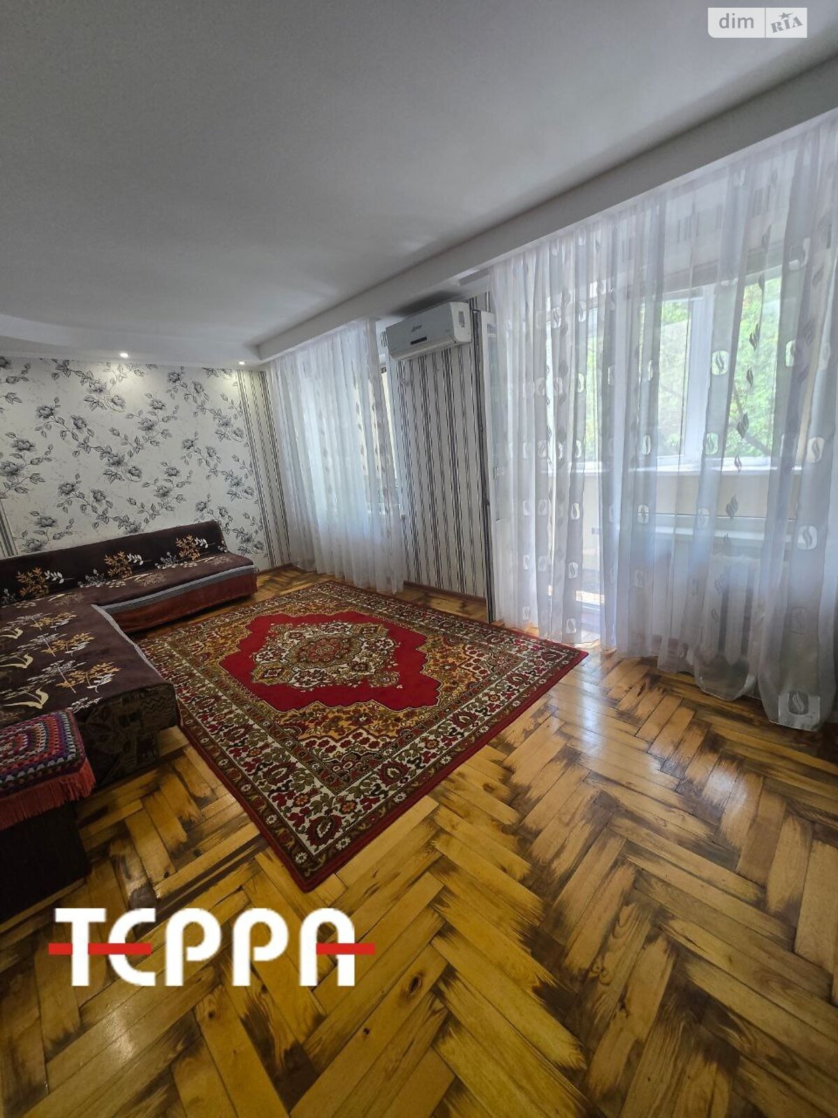 Продажа двухкомнатной квартиры в Запорожье, на ул. Историческая, район Павел-Кичкас фото 1 Продажа двухкомнатной квартиры в Запорожье, на ул. Историческая, район Павел-Кичкас фото 1