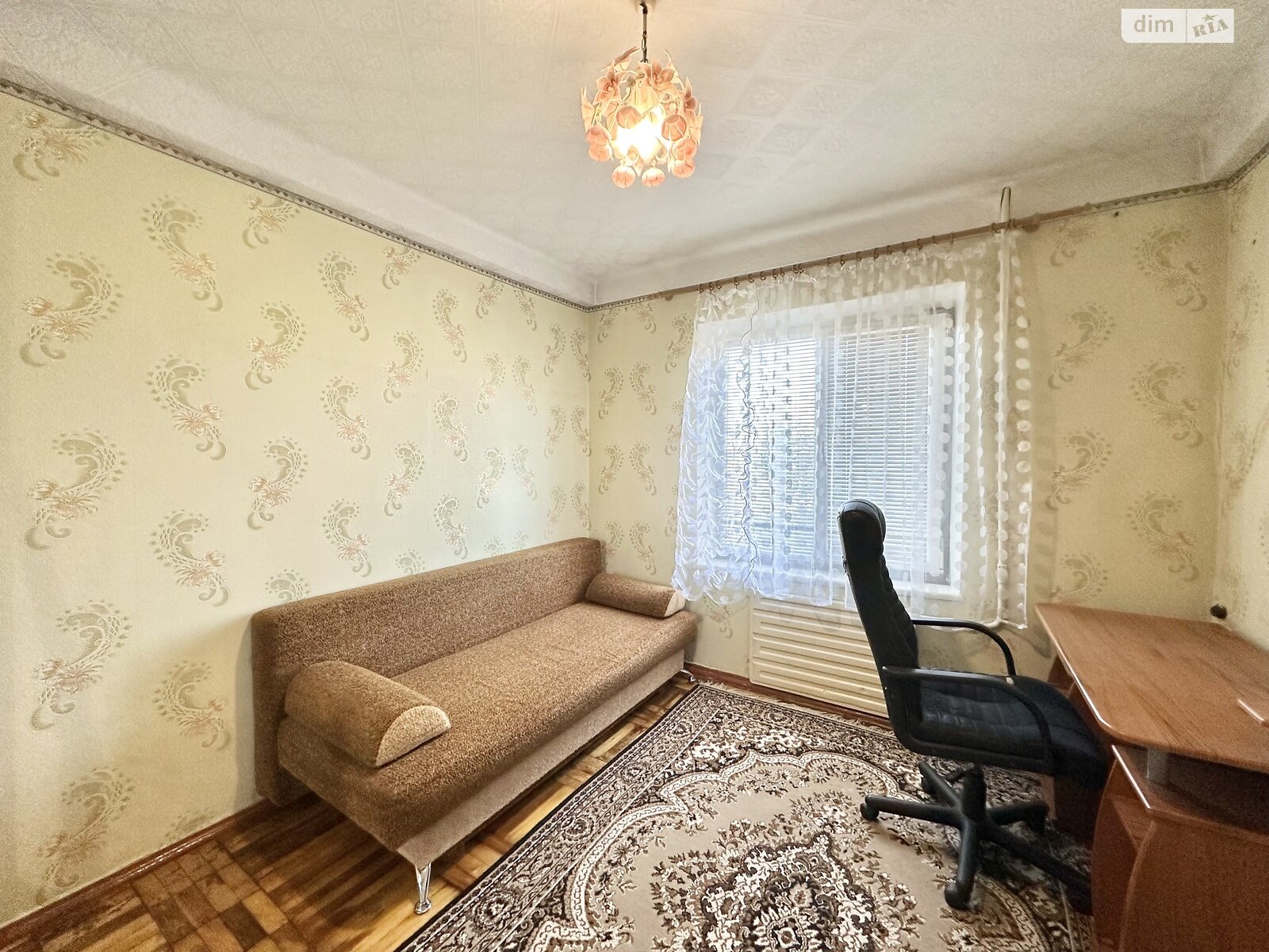 Продажа трехкомнатной квартиры в Запорожье, на ул. Петра Сагайдачного, фото 1