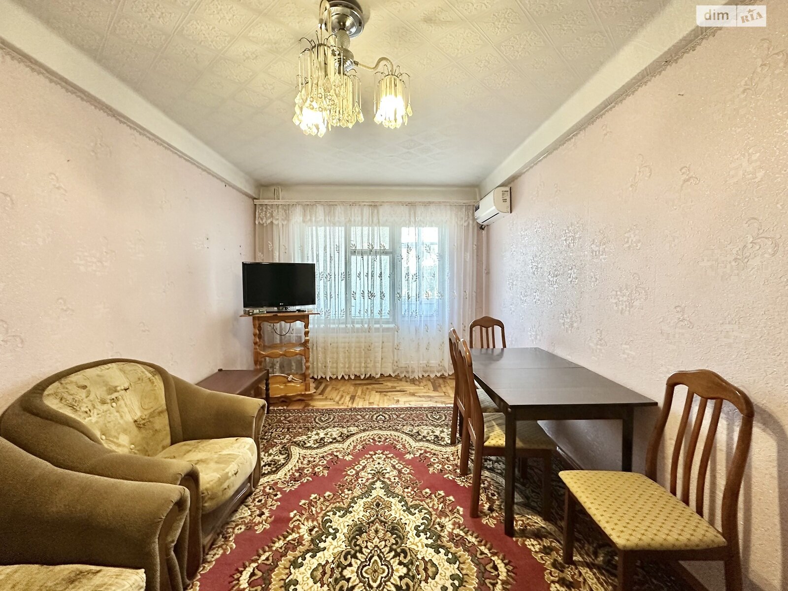 Продажа трехкомнатной квартиры в Запорожье, на ул. Петра Сагайдачного, фото 1