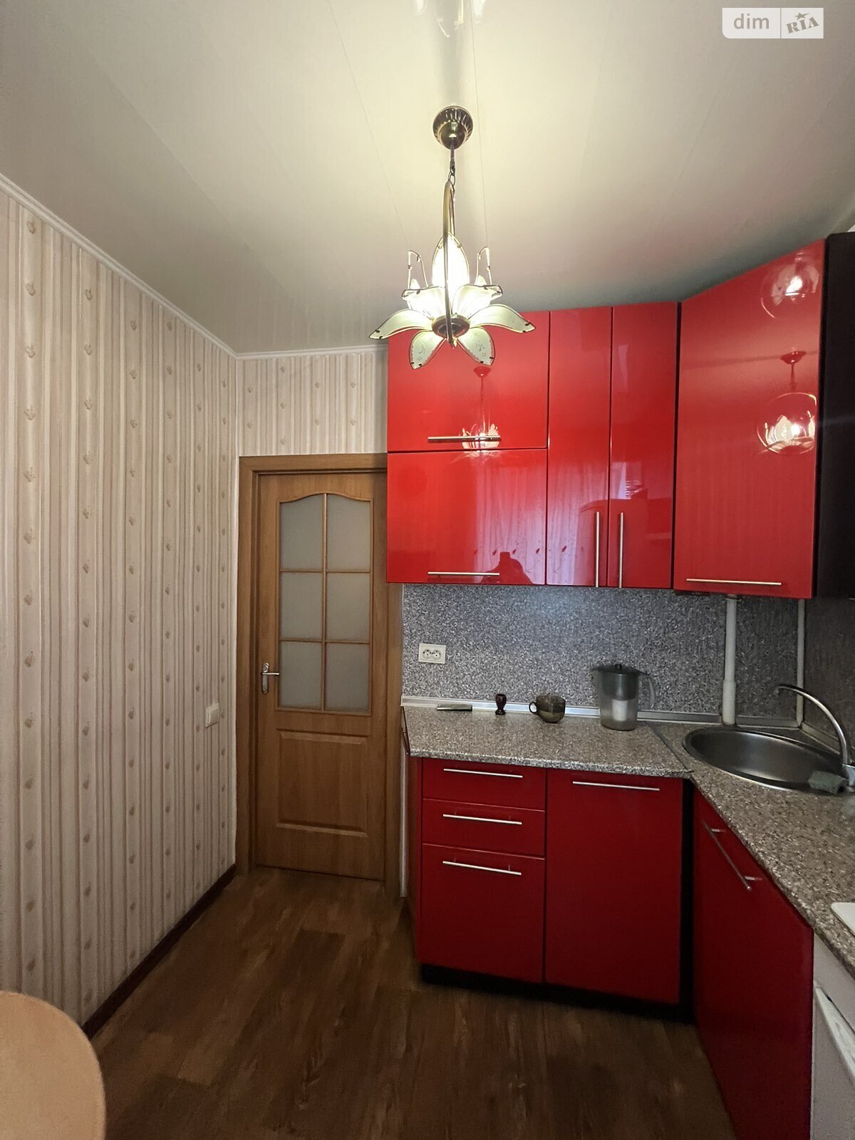 Продаж двокімнатної квартири в Запоріжжі, на вул. Перемоги, фото 1 Продаж двокімнатної квартири в Запоріжжі, на вул. Перемоги, фото 1