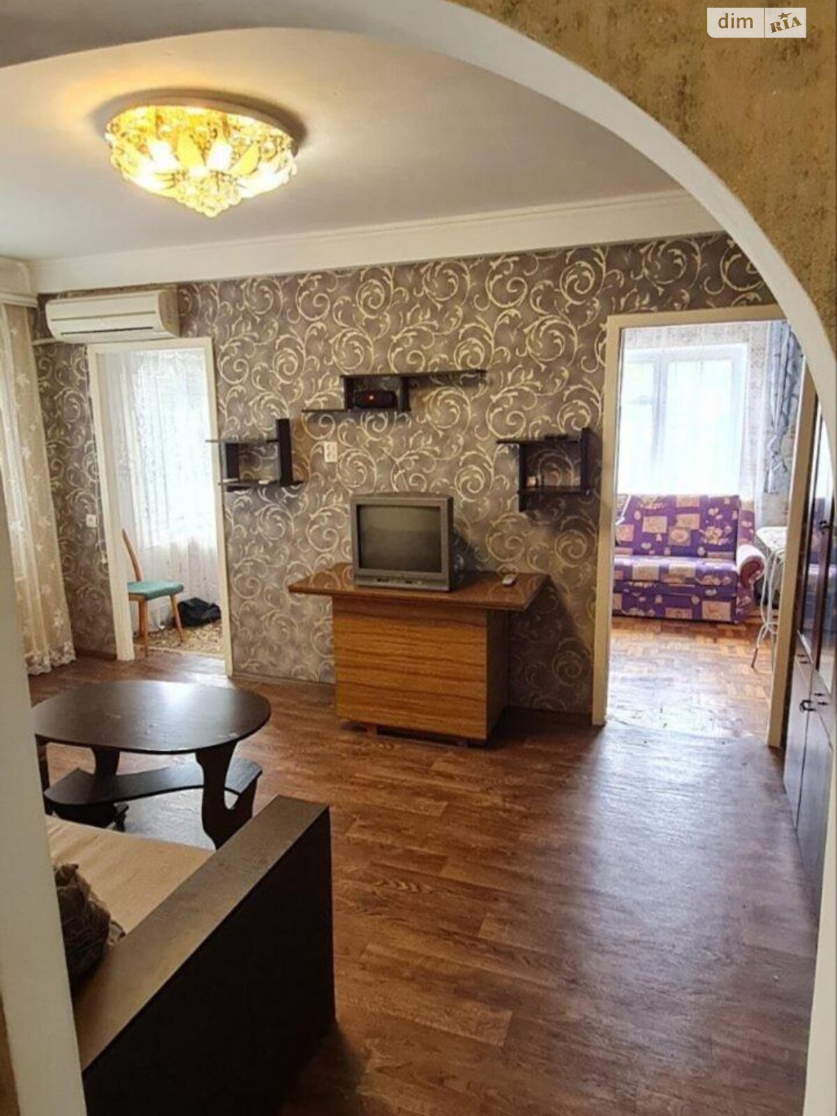Продажа трехкомнатной квартиры в Запорожье, на ул. Михайлова, район Правый Берег фото 1