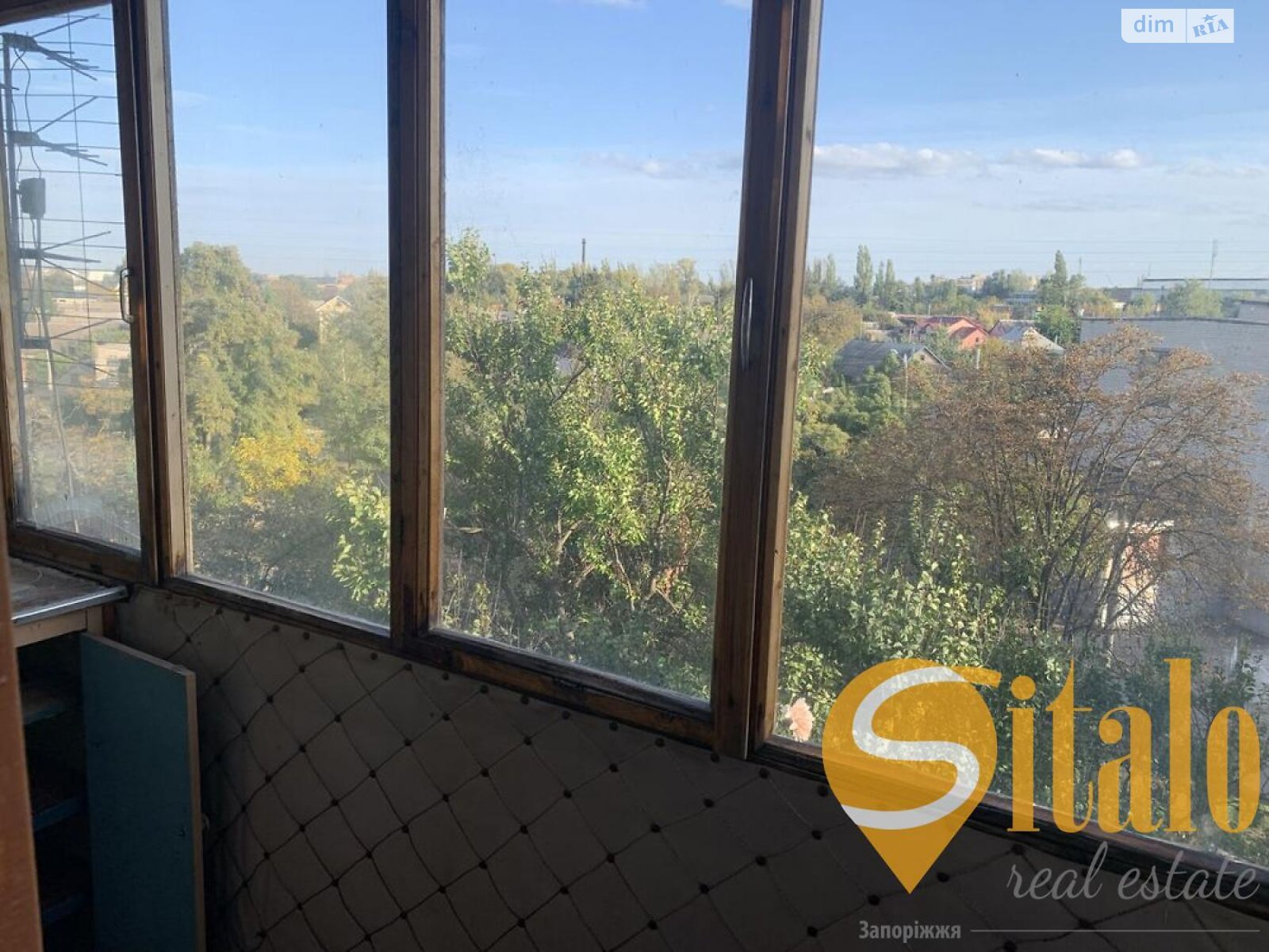 Продажа двухкомнатной квартиры в Запорожье, на ул. Михайлова, район Правый Берег фото 1