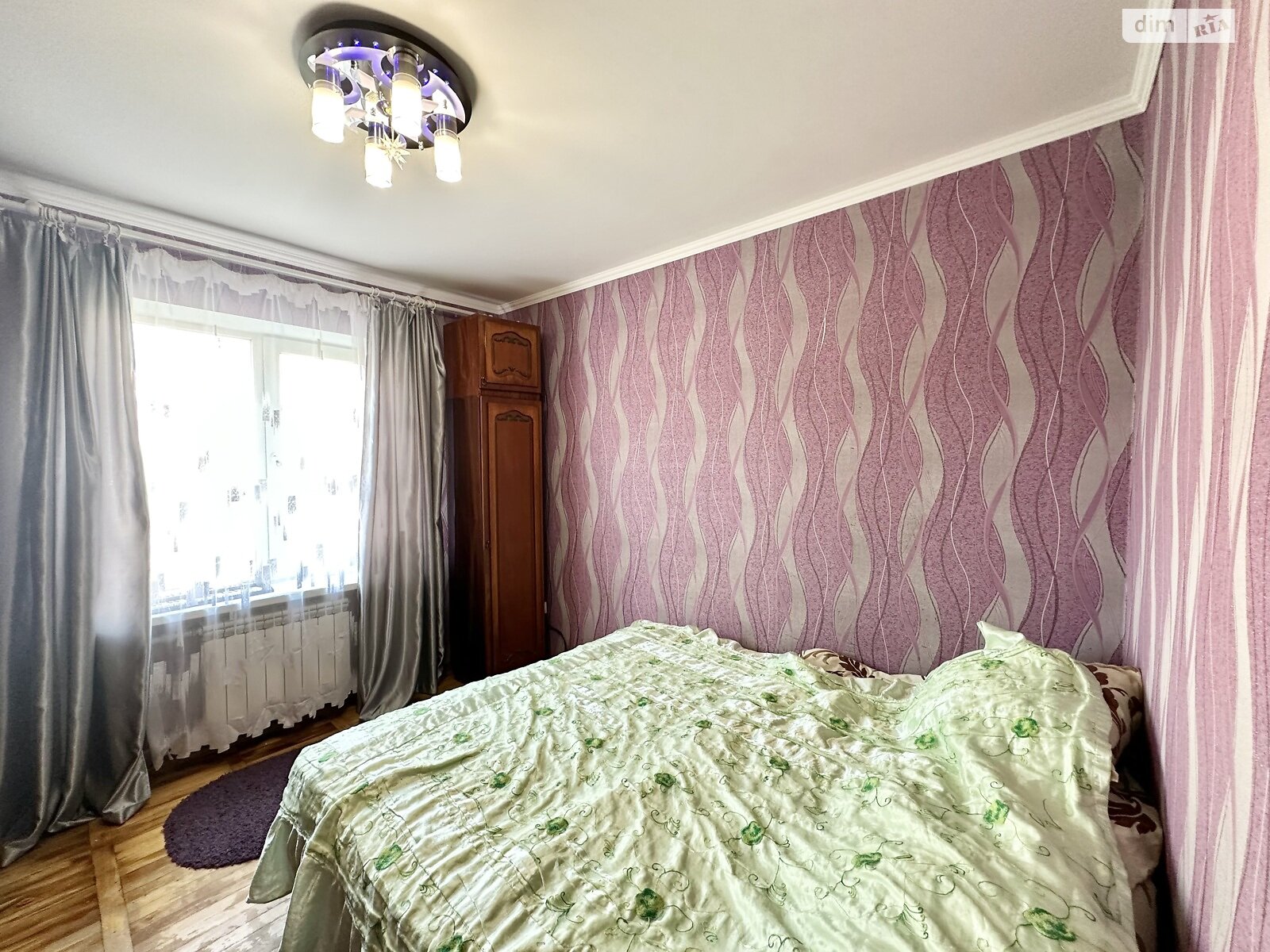 Продажа трехкомнатной квартиры в Запорожье, на ул. Професора Толока, фото 1 Продажа трехкомнатной квартиры в Запорожье, на ул. Професора Толока, фото 1