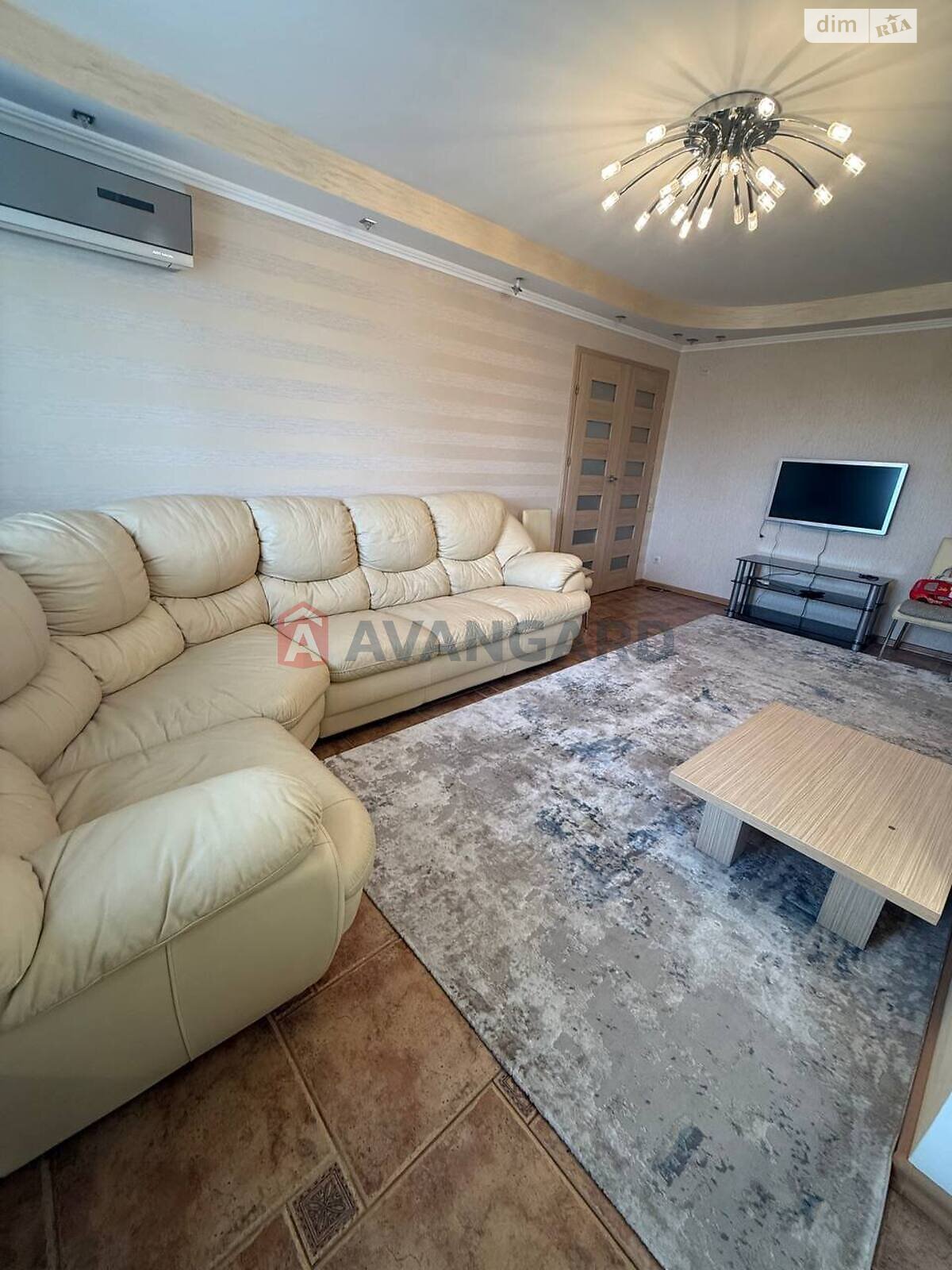 Продаж трикімнатної квартири в Запоріжжі, на вул. Авраменка 22, район Шевченківський фото 1 Продаж трикімнатної квартири в Запоріжжі, на вул. Авраменка 22, район Шевченківський фото 1