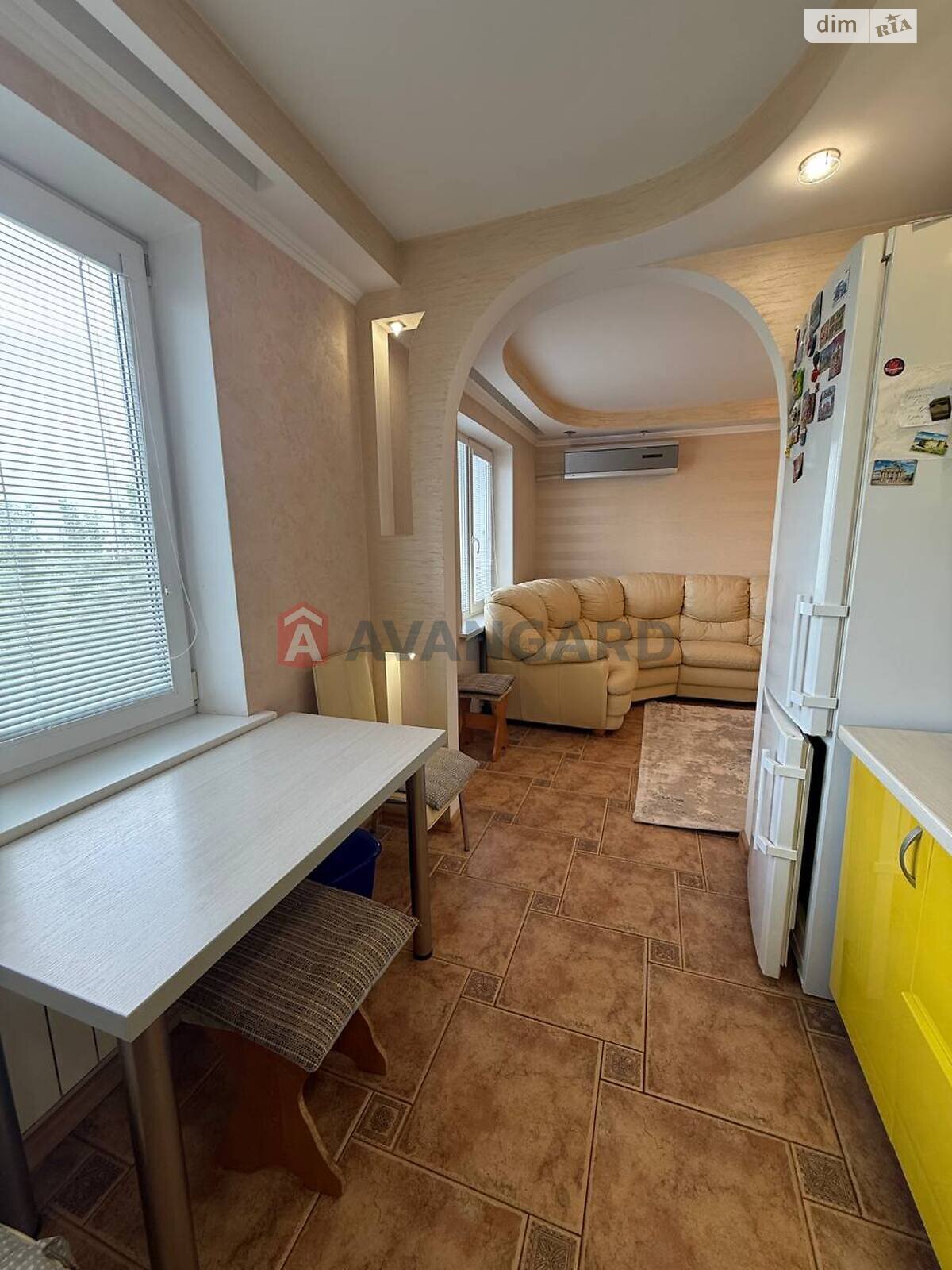Продаж трикімнатної квартири в Запоріжжі, на вул. Авраменка 22, район Шевченківський фото 1 Продаж трикімнатної квартири в Запоріжжі, на вул. Авраменка 22, район Шевченківський фото 1