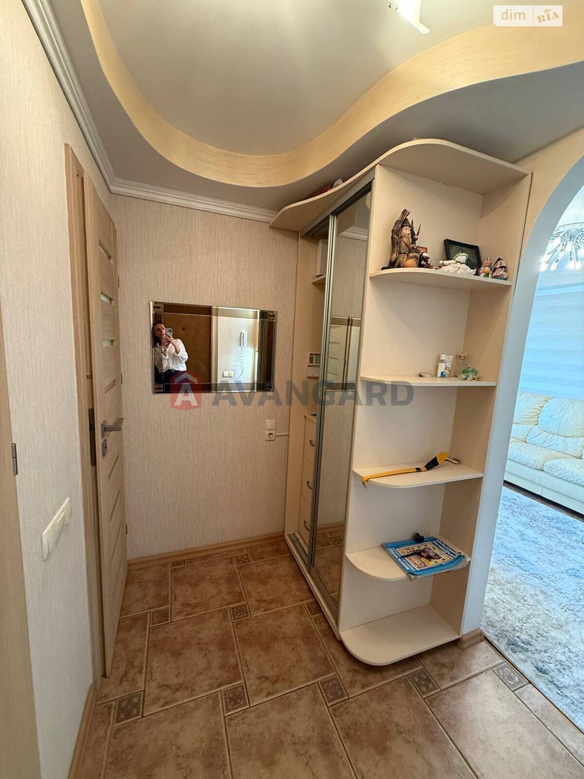 Продаж трикімнатної квартири в Запоріжжі, на вул. Авраменка 22, район Шевченківський фото 1 Продаж трикімнатної квартири в Запоріжжі, на вул. Авраменка 22, район Шевченківський фото 1