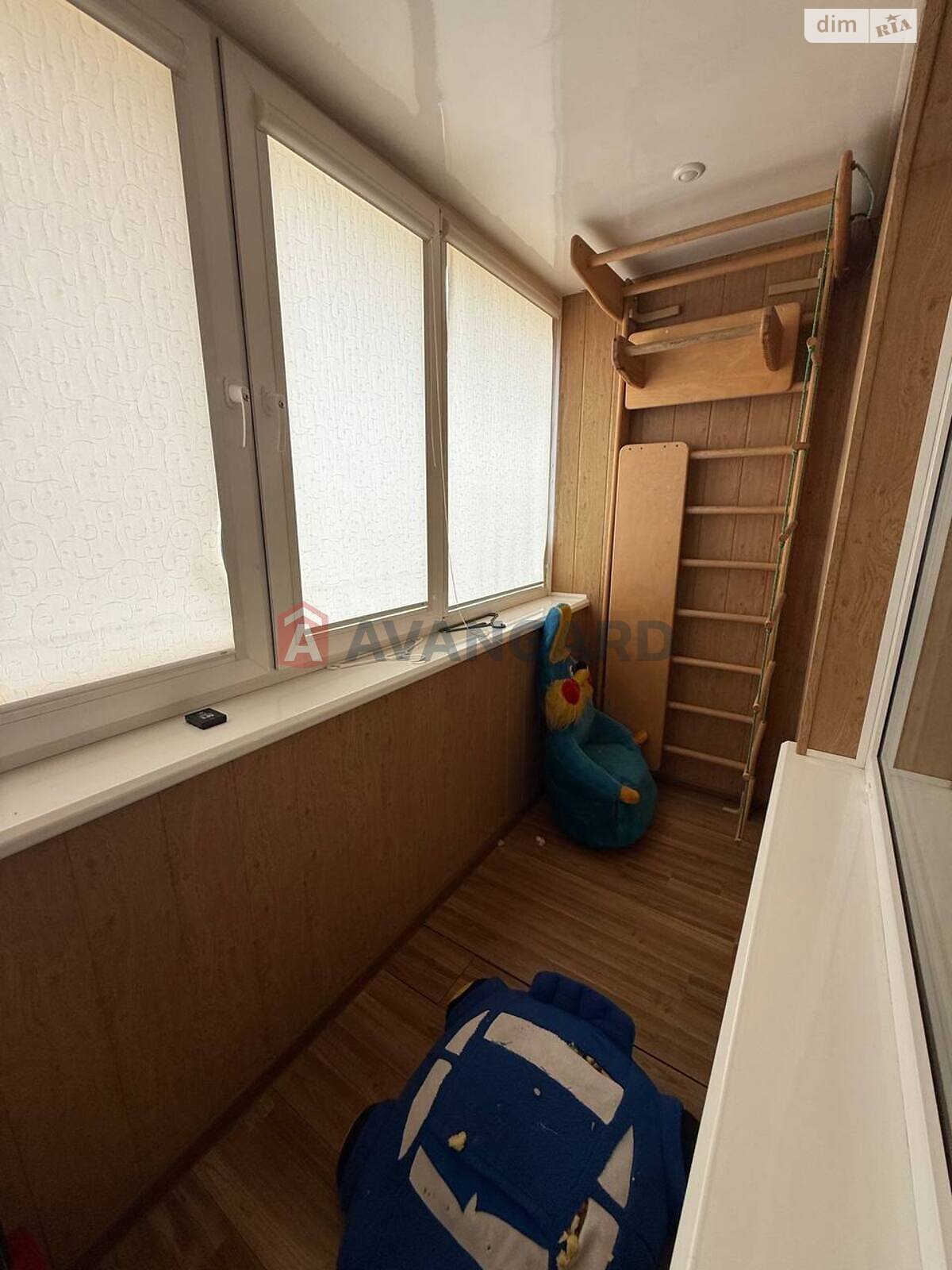 Продаж трикімнатної квартири в Запоріжжі, на вул. Авраменка 22, район Шевченківський фото 1 Продаж трикімнатної квартири в Запоріжжі, на вул. Авраменка 22, район Шевченківський фото 1