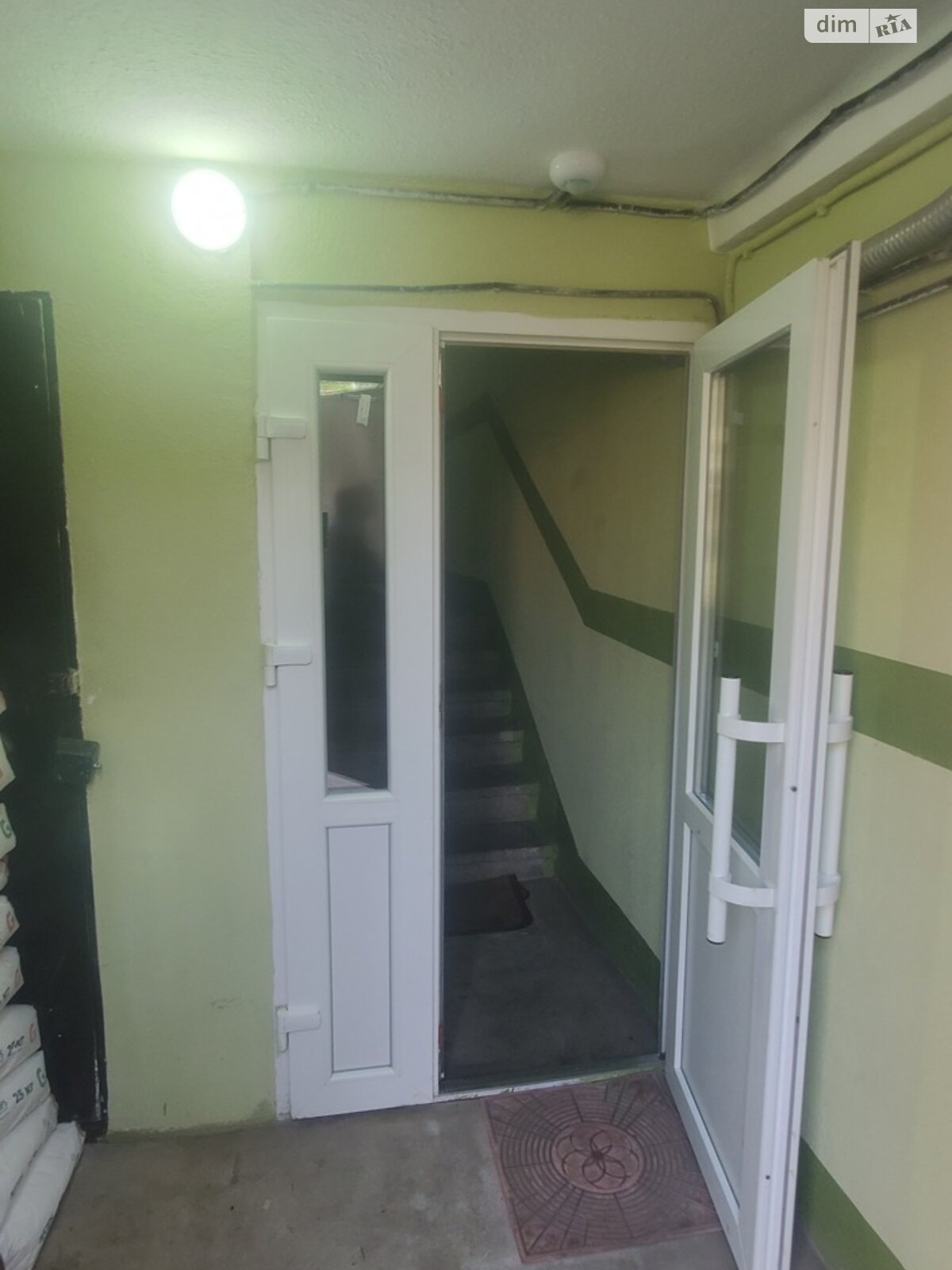 Продаж однокімнатної квартири в Запоріжжі, на вул. Червона 20А, район Шевченківський фото 1 Продаж однокімнатної квартири в Запоріжжі, на вул. Червона 20А, район Шевченківський фото 1