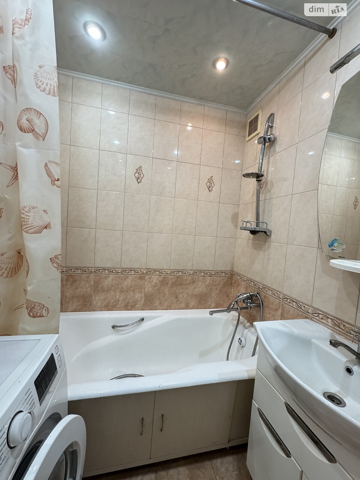Продаж трикімнатної квартири в Запоріжжі, на вул. Миколи Корищенка 38, район Шевченківський фото 1 Продаж трикімнатної квартири в Запоріжжі, на вул. Миколи Корищенка 38, район Шевченківський фото 1