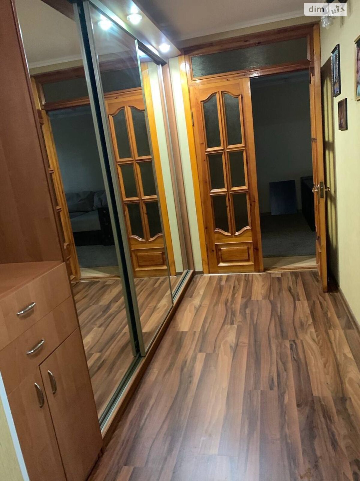 Продаж трикімнатної квартири в Запоріжжі, на вул. Миколи Корищенка 36, район Шевченківський фото 1 Продаж трикімнатної квартири в Запоріжжі, на вул. Миколи Корищенка 36, район Шевченківський фото 1