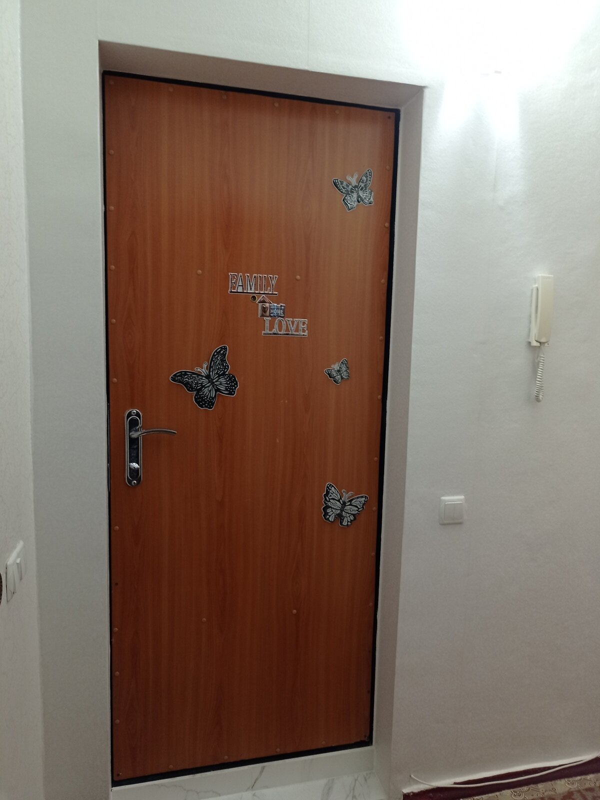 Продажа трехкомнатной квартиры в Запорожье, на ул. Омельченко 9, кв. 36, район Шевченковский фото 1 Продажа трехкомнатной квартиры в Запорожье, на ул. Омельченко 9, кв. 36, район Шевченковский фото 1