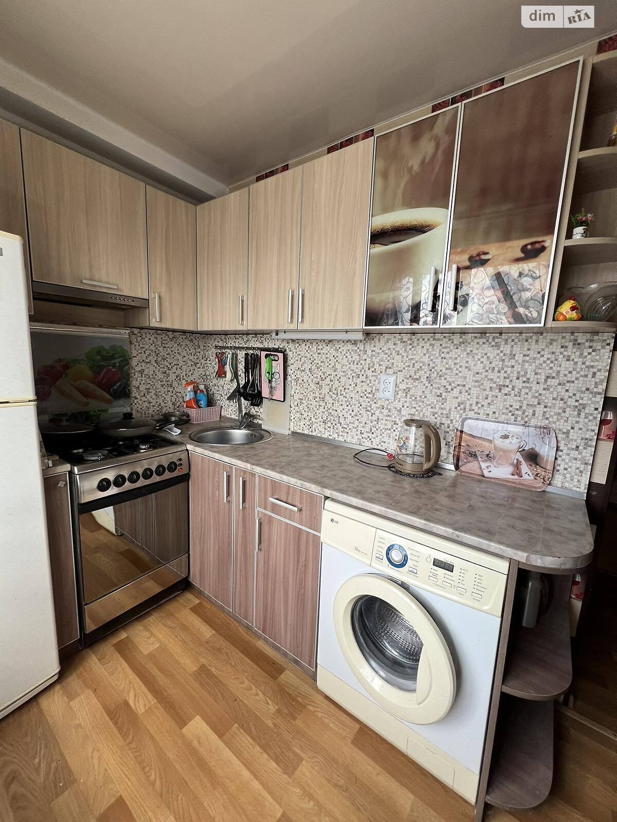 Продажа трехкомнатной квартиры в Запорожье, на ул. Волшебная 137, район Шевченковский фото 1 Продажа трехкомнатной квартиры в Запорожье, на ул. Волшебная 137, район Шевченковский фото 1