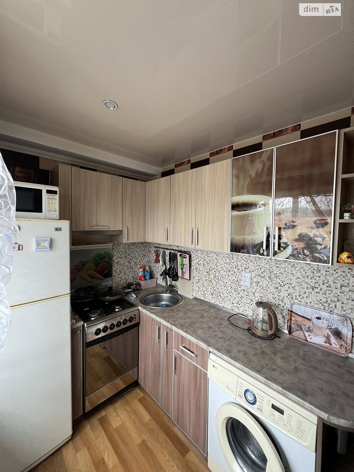 Продажа трехкомнатной квартиры в Запорожье, на ул. Волшебная 137, район Шевченковский фото 1 Продажа трехкомнатной квартиры в Запорожье, на ул. Волшебная 137, район Шевченковский фото 1