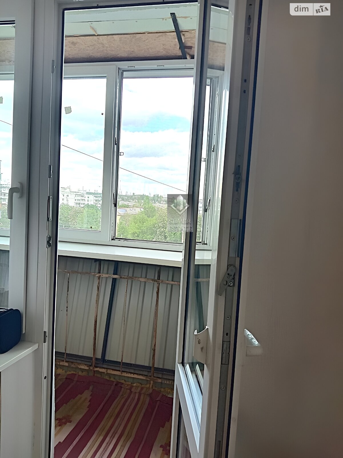 Продаж трикімнатної квартири в Запоріжжі, на вул. Чарівна, район Шевченківський фото 1 Продаж трикімнатної квартири в Запоріжжі, на вул. Чарівна, район Шевченківський фото 1