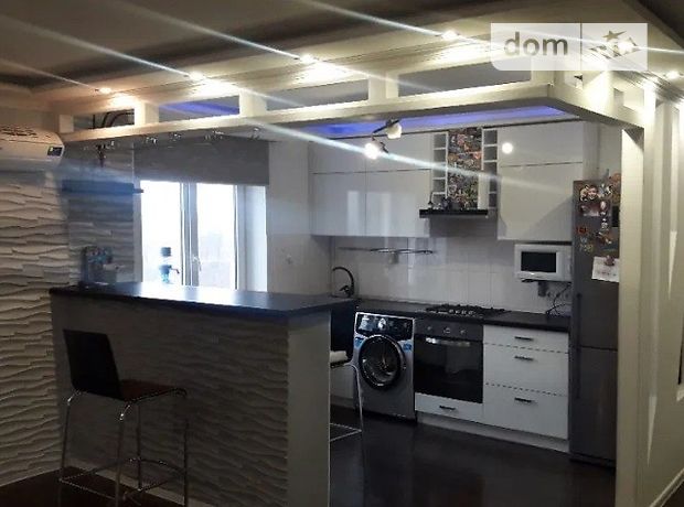 Продажа трехкомнатной квартиры в Запорожье, на Богдана Завады 14, район Шевченковский фото 1 Продажа трехкомнатной квартиры в Запорожье, на Богдана Завады 14, район Шевченковский фото 1