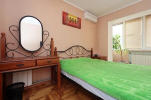 Продаж трикімнатної квартири в Запоріжжі, на вул. Чарівна, район Шевченківський фото 2