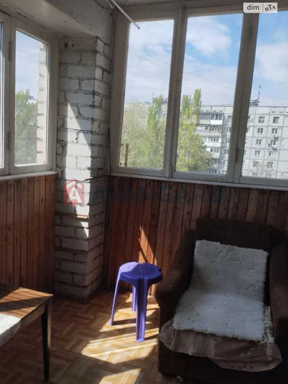 Продажа однокомнатной квартиры в Запорожье, на Чаривная, район Шевченковский фото 1 Продажа однокомнатной квартиры в Запорожье, на Чаривная, район Шевченковский фото 1