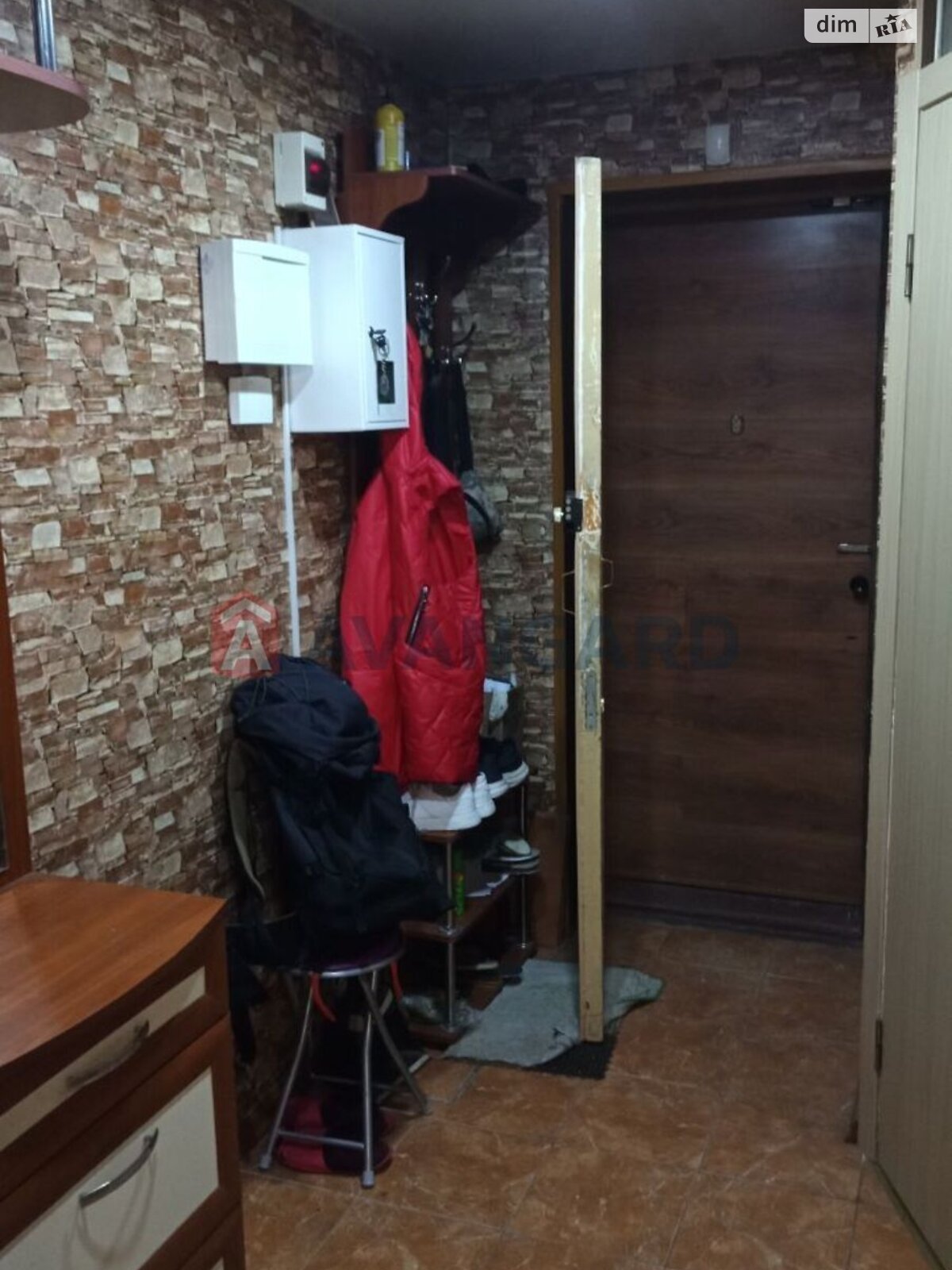 Продаж двокімнатної квартири в Запоріжжі, на вул. Чарівна, район 2-й Шевченківський фото 1 Продаж двокімнатної квартири в Запоріжжі, на вул. Чарівна, район 2-й Шевченківський фото 1