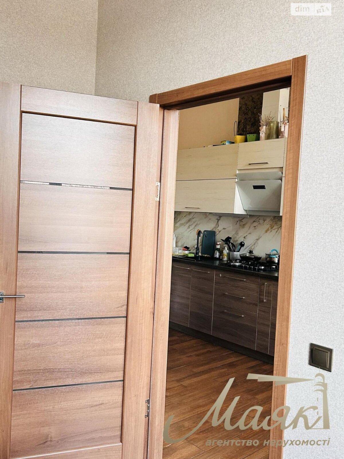 Продажа двухкомнатной квартиры в Запорожье, на просп. Металлургов 8А, район Соцгород фото 1 Продажа двухкомнатной квартиры в Запорожье, на просп. Металлургов 8А, район Соцгород фото 1