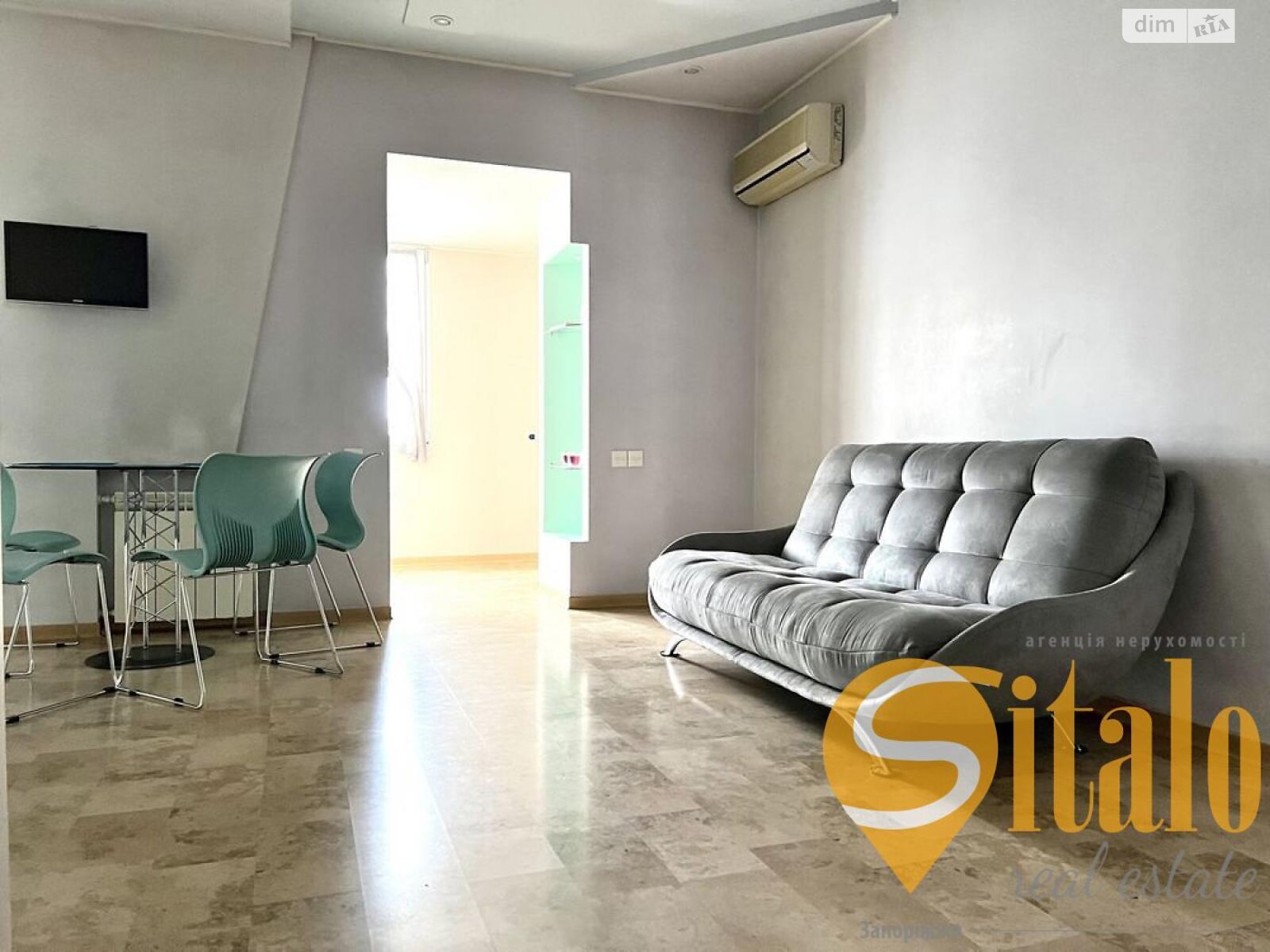 Продажа трехкомнатной квартиры в Запорожье, на просп. Соборный, район Соцгород фото 1 Продажа трехкомнатной квартиры в Запорожье, на просп. Соборный, район Соцгород фото 1