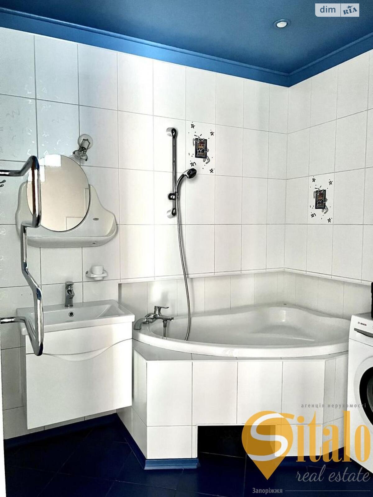 Продажа трехкомнатной квартиры в Запорожье, на просп. Соборный, район Соцгород фото 1 Продажа трехкомнатной квартиры в Запорожье, на просп. Соборный, район Соцгород фото 1