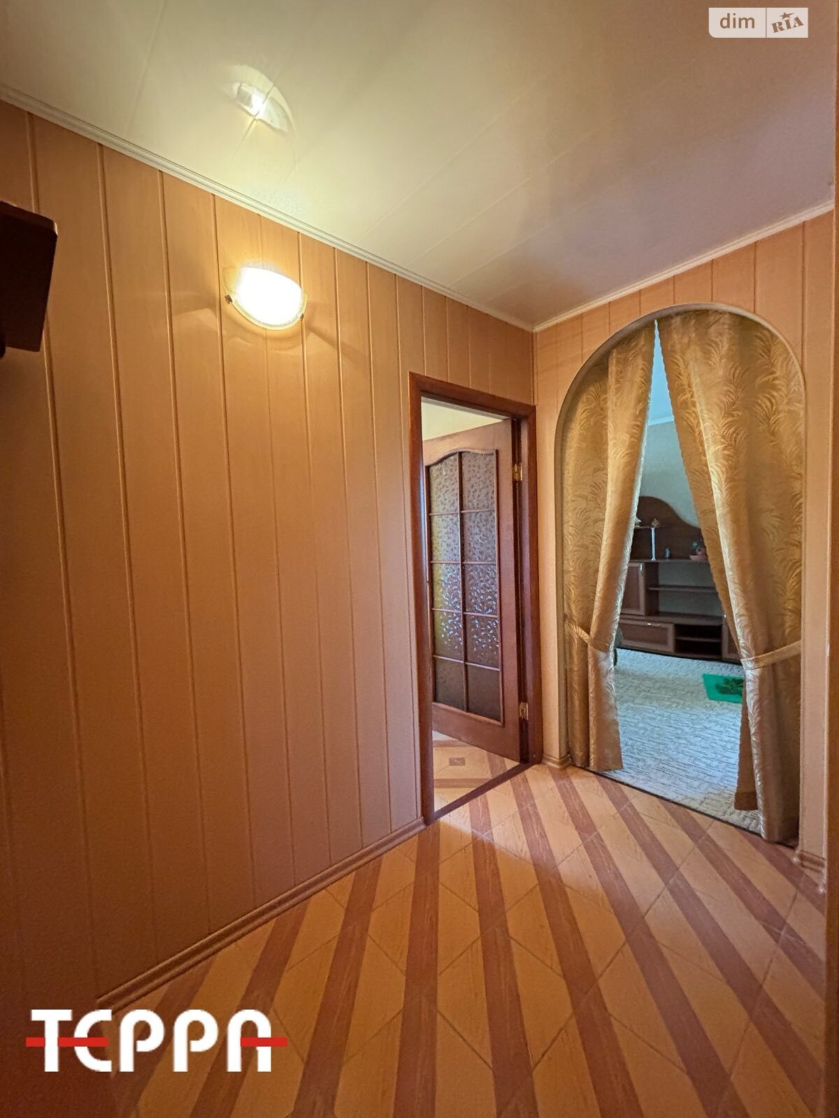 Продаж однокімнатної квартири в Запоріжжі, на вул. Центральна, район Тепличне фото 1 Продаж однокімнатної квартири в Запоріжжі, на вул. Центральна, район Тепличне фото 1