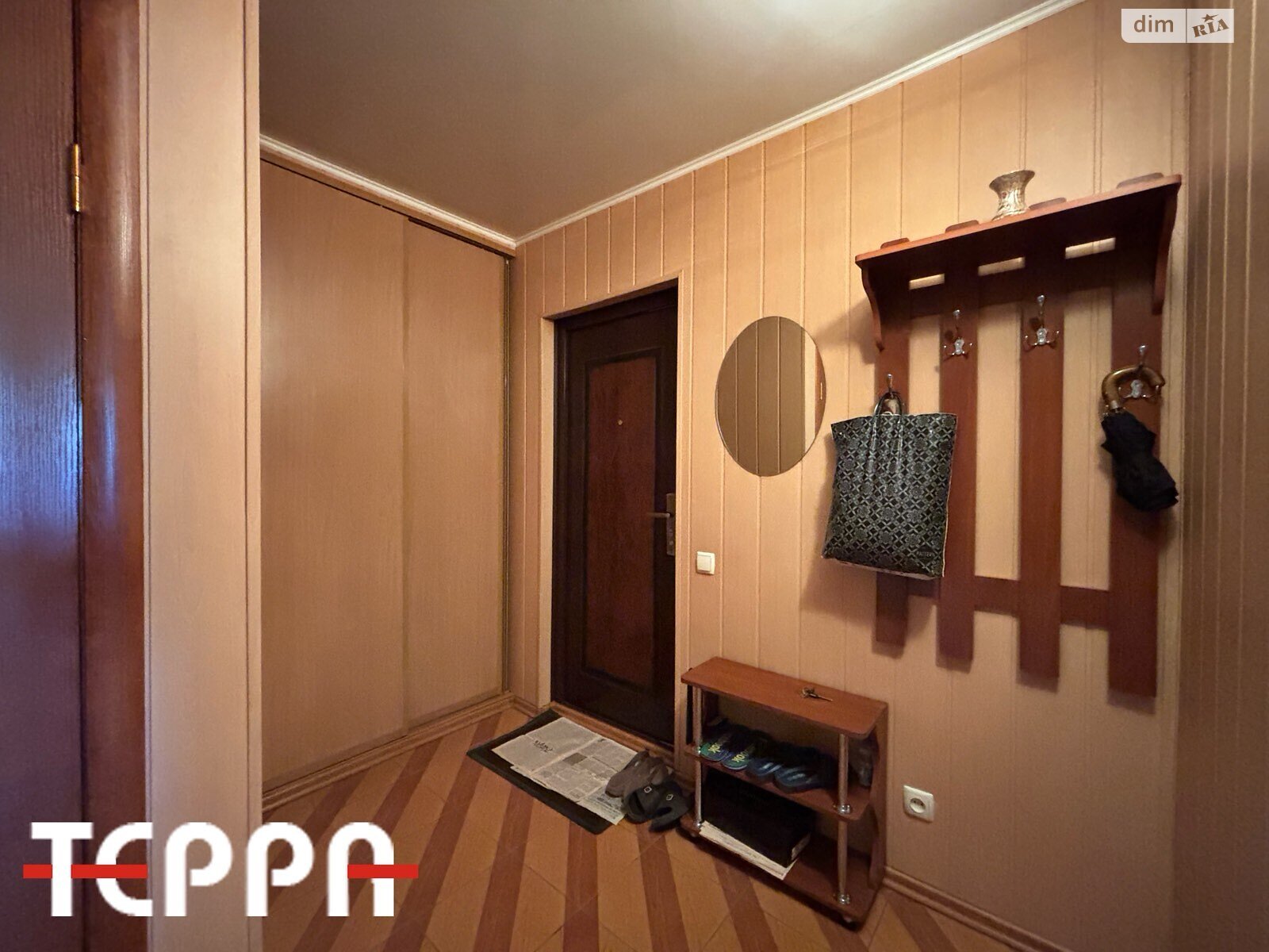 Продаж однокімнатної квартири в Запоріжжі, на вул. Центральна, район Тепличне фото 1 Продаж однокімнатної квартири в Запоріжжі, на вул. Центральна, район Тепличне фото 1