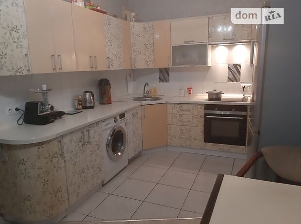 Продажа трехкомнатной квартиры в Запорожье, на ул. 12 апреля 78, район Вознесеновский (Орджоникидзевский) фото 1 Продажа трехкомнатной квартиры в Запорожье, на ул. 12 апреля 78, район Вознесеновский (Орджоникидзевский) фото 1