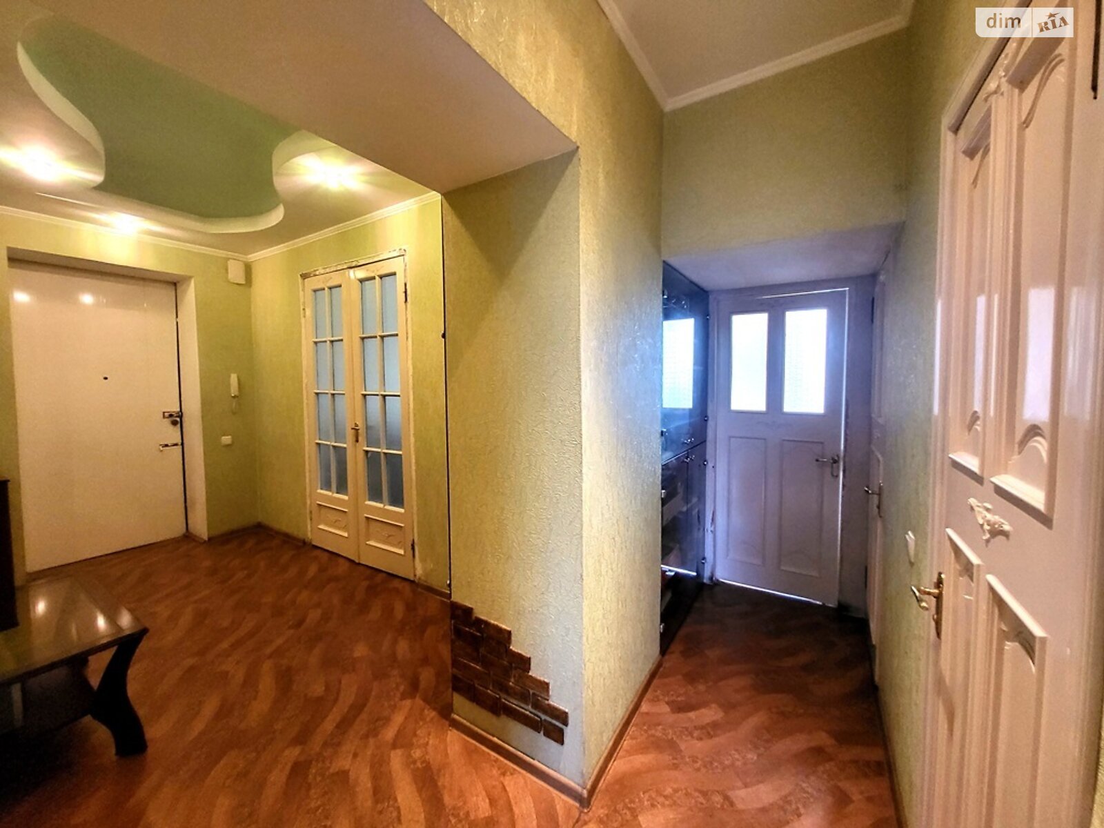 Продажа двухкомнатной квартиры в Запорожье, на ул. Героев Крут 1/5, район Вознесеновский (Орджоникидзевский) фото 1 Продажа двухкомнатной квартиры в Запорожье, на ул. Героев Крут 1/5, район Вознесеновский (Орджоникидзевский) фото 1