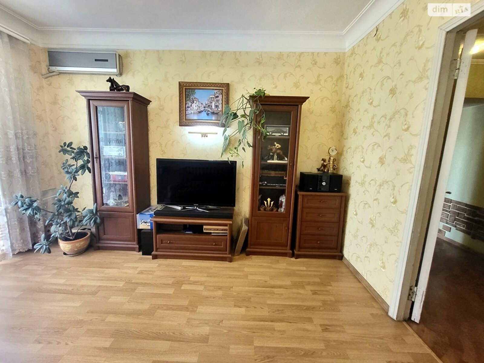 Продажа двухкомнатной квартиры в Запорожье, на ул. Героев Крут 1/5, район Вознесеновский (Орджоникидзевский) фото 1 Продажа двухкомнатной квартиры в Запорожье, на ул. Героев Крут 1/5, район Вознесеновский (Орджоникидзевский) фото 1