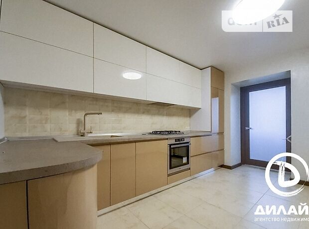 Продажа трехкомнатной квартиры в Запорожье, на бул. Гвардейский 111,, кв. 111, район Вознесеновский (Орджоникидзевский) фото 1 Продажа трехкомнатной квартиры в Запорожье, на бул. Гвардейский 111,, кв. 111, район Вознесеновский (Орджоникидзевский) фото 1