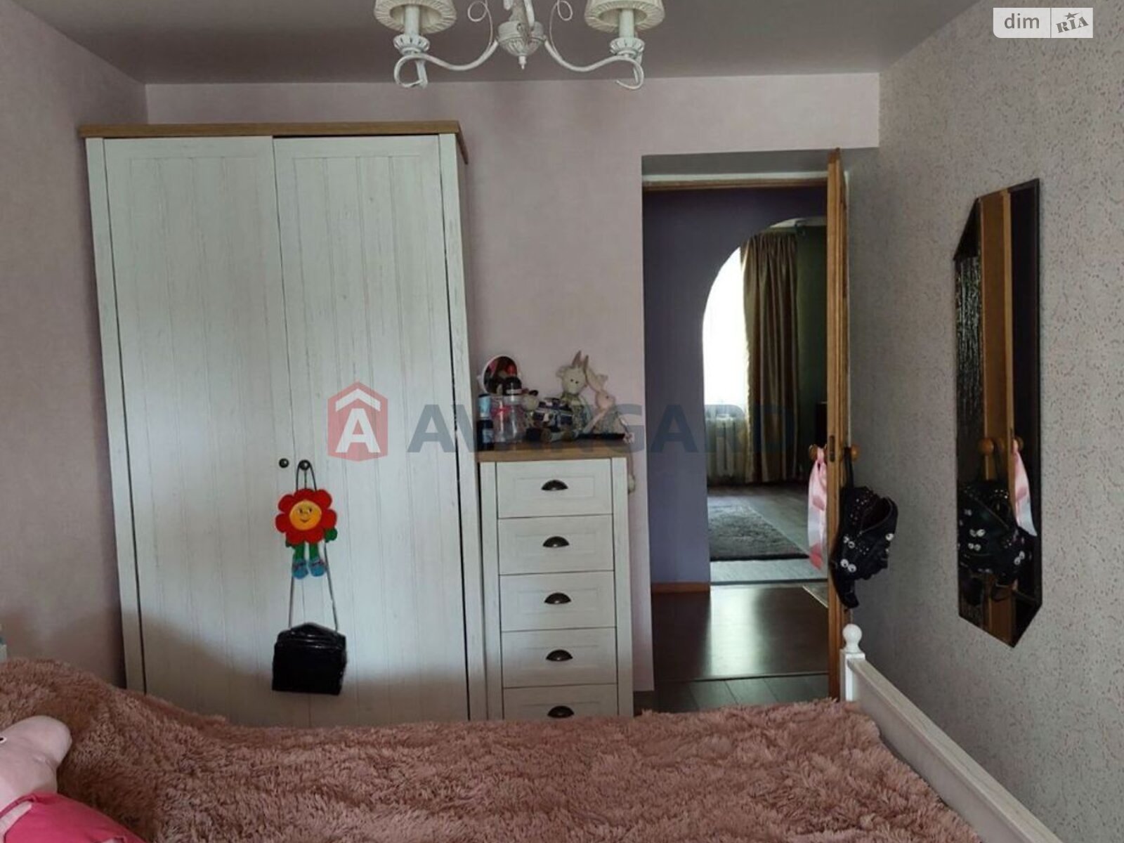 Продажа четырехкомнатной квартиры в Запорожье, на бул. Гвардейский 22, район Вознесеновский (Орджоникидзевский) фото 1 Продажа четырехкомнатной квартиры в Запорожье, на бул. Гвардейский 22, район Вознесеновский (Орджоникидзевский) фото 1