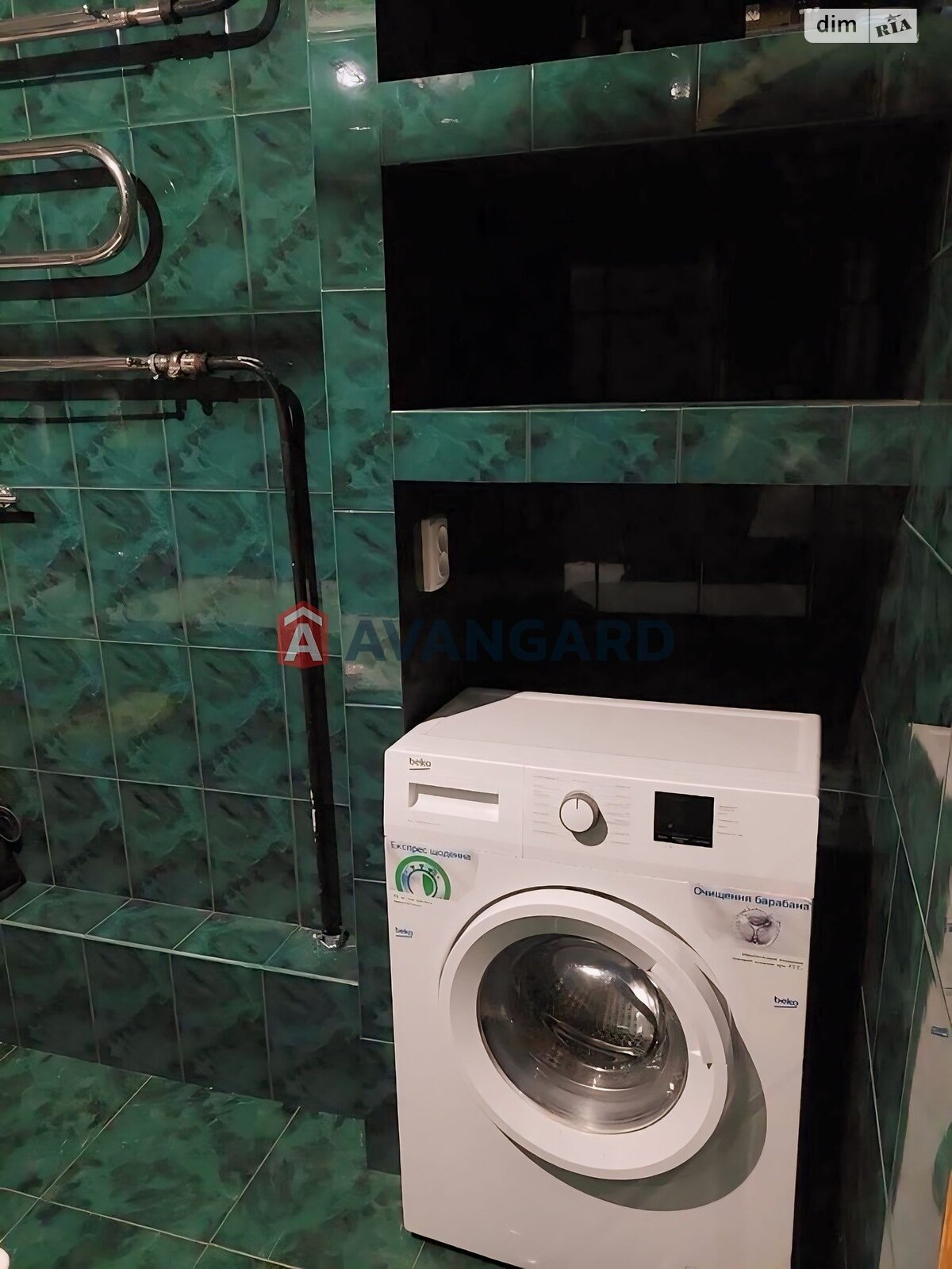 Продажа четырехкомнатной квартиры в Запорожье, на бул. Гвардейский 22, район Вознесеновский (Орджоникидзевский) фото 1 Продажа четырехкомнатной квартиры в Запорожье, на бул. Гвардейский 22, район Вознесеновский (Орджоникидзевский) фото 1