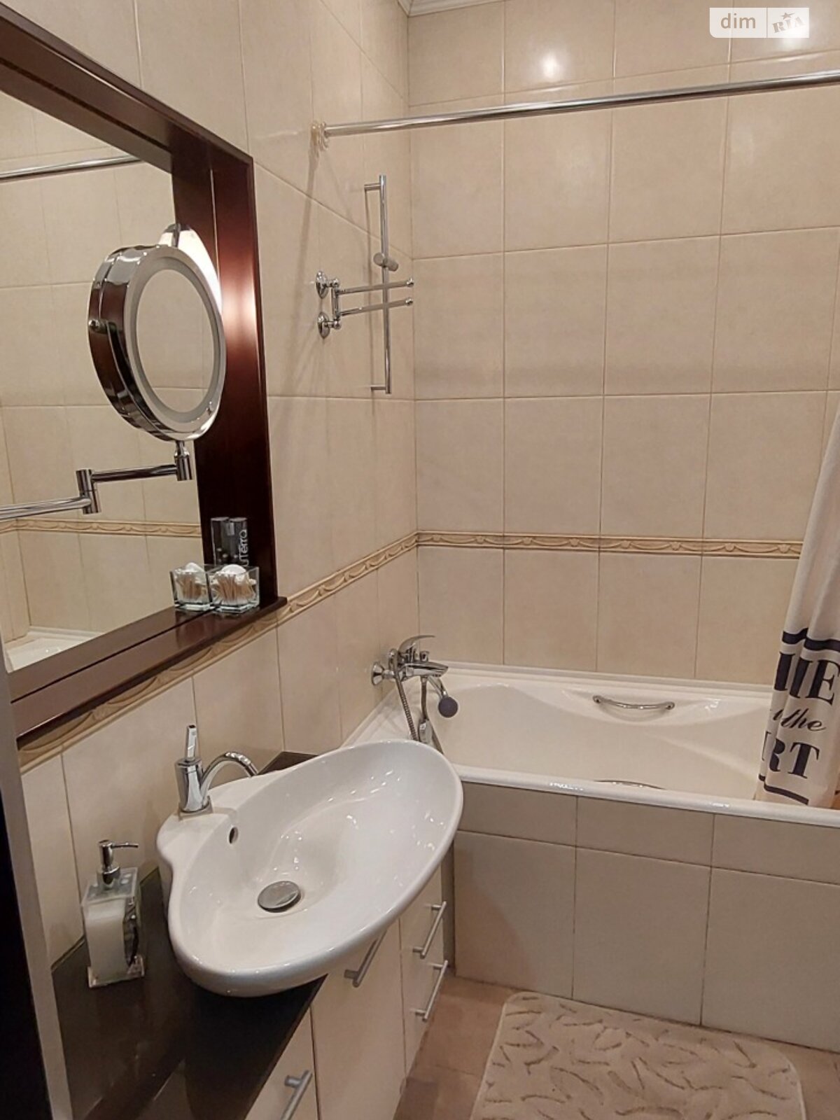 Продаж трикімнатної квартири в Запоріжжі, на просп. Маяковського 4А, район Вознесенівський (Орджонікідзевський) фото 1 Продаж трикімнатної квартири в Запоріжжі, на просп. Маяковського 4А, район Вознесенівський (Орджонікідзевський) фото 1