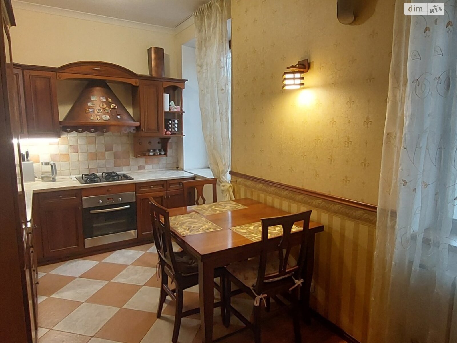 Продаж трикімнатної квартири в Запоріжжі, на просп. Маяковського 4А, район Вознесенівський (Орджонікідзевський) фото 1 Продаж трикімнатної квартири в Запоріжжі, на просп. Маяковського 4А, район Вознесенівський (Орджонікідзевський) фото 1
