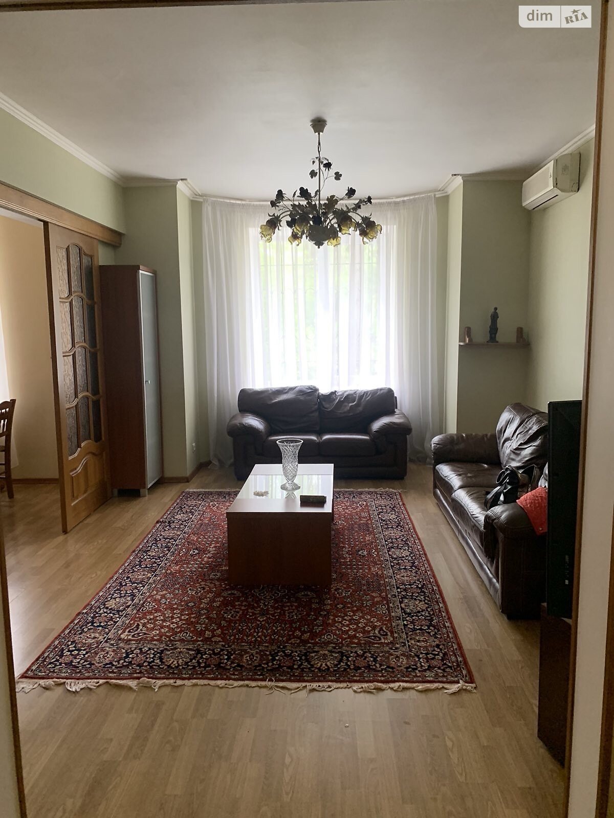 Продажа трехкомнатной квартиры в Запорожье, на просп. Маяковского 4, район Вознесеновский (Орджоникидзевский) фото 1 Продажа трехкомнатной квартиры в Запорожье, на просп. Маяковского 4, район Вознесеновский (Орджоникидзевский) фото 1