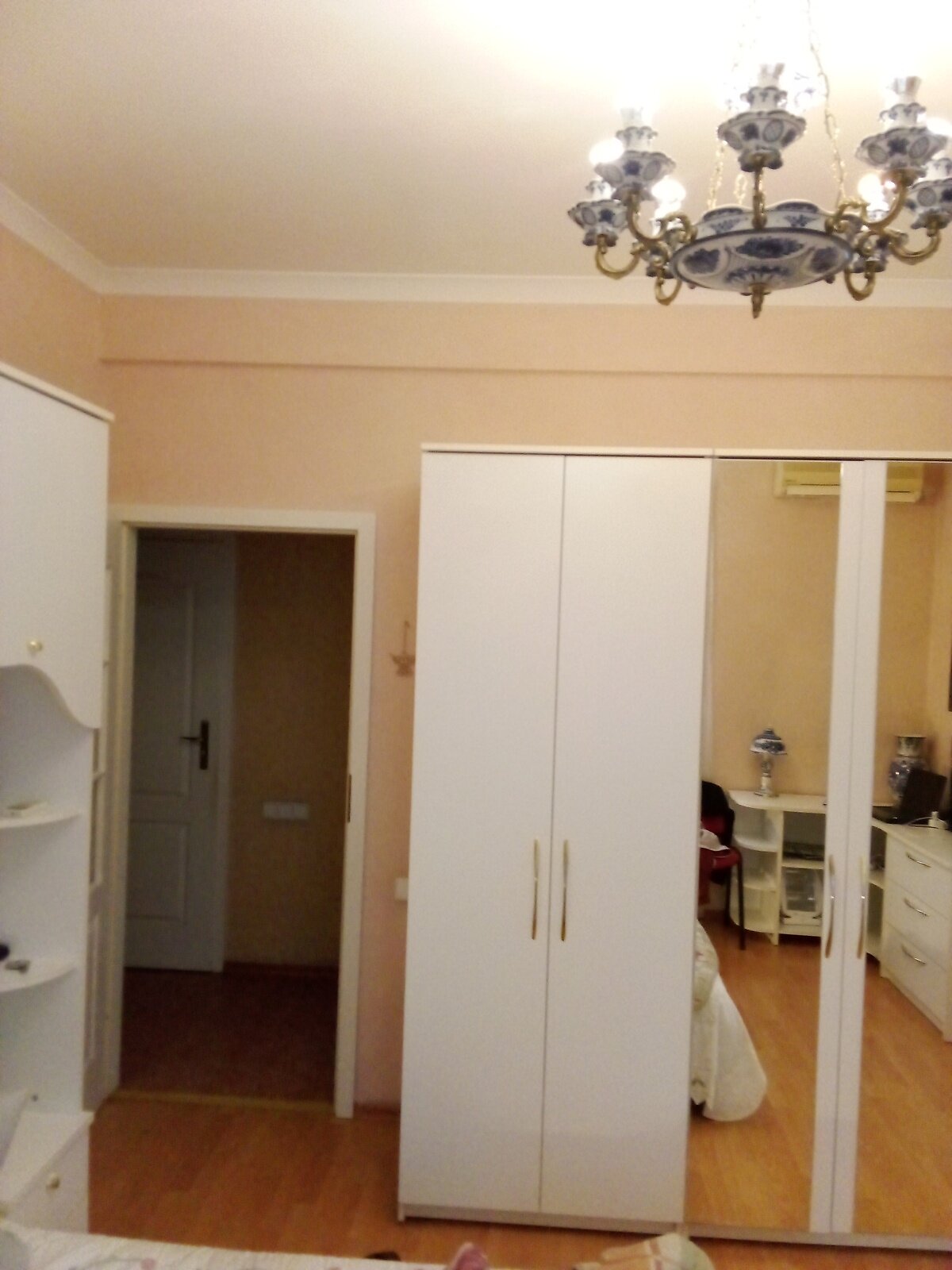 Продажа двухкомнатной квартиры в Запорожье, на просп. Маяковского, район Вознесеновский (Орджоникидзевский) фото 1 Продажа двухкомнатной квартиры в Запорожье, на просп. Маяковского, район Вознесеновский (Орджоникидзевский) фото 1