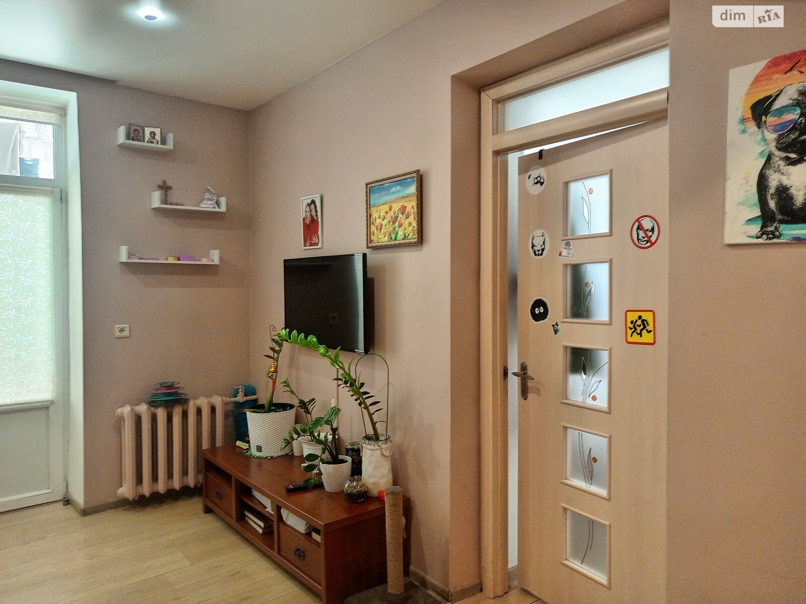 Продажа трехкомнатной квартиры в Запорожье, на просп. Маяковского 7, район Вознесеновский (Орджоникидзевский) фото 2 Продажа трехкомнатной квартиры в Запорожье, на просп. Маяковского 7, район Вознесеновский (Орджоникидзевский) фото 2