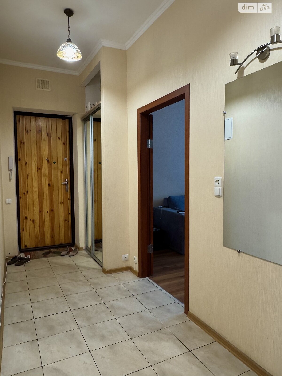 Продажа двухкомнатной квартиры в Запорожье, на ул. Независимой Украины 82, район Вознесеновский (Орджоникидзевский) фото 1 Продажа двухкомнатной квартиры в Запорожье, на ул. Независимой Украины 82, район Вознесеновский (Орджоникидзевский) фото 1