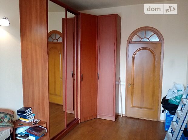 Продаж трикімнатної квартири в Запоріжжі, на просп. Соборний, район Вознесенівський (Орджонікідзевський) фото 1 Продаж трикімнатної квартири в Запоріжжі, на просп. Соборний, район Вознесенівський (Орджонікідзевський) фото 1