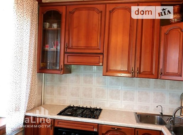 Продажа четырехкомнатной квартиры в Запорожье, на ул. Победы район Вознесеновский (Орджоникидзевский) фото 1 Продажа четырехкомнатной квартиры в Запорожье, на ул. Победы район Вознесеновский (Орджоникидзевский) фото 1