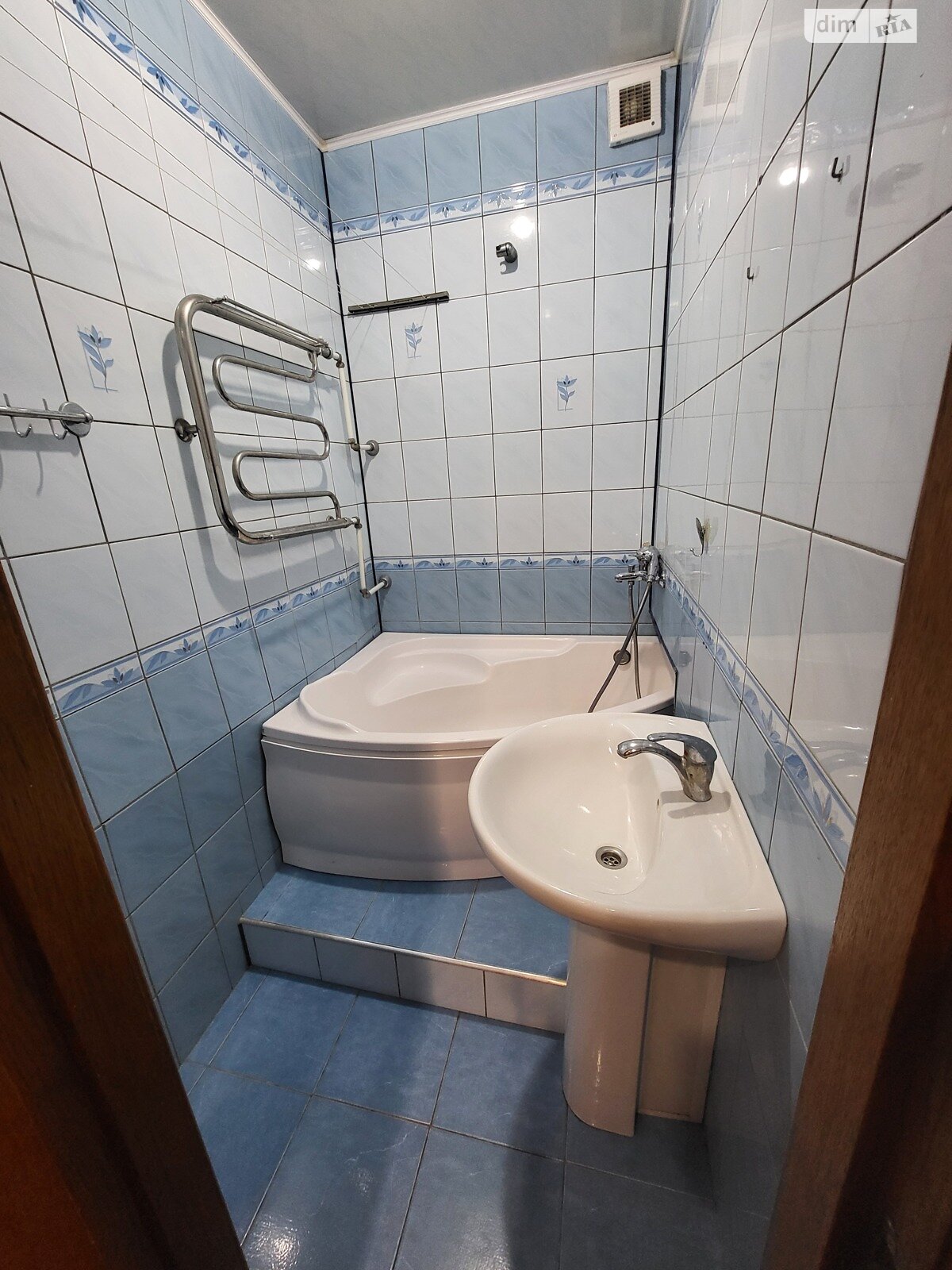 Продаж двокімнатної квартири в Запоріжжі, на вул. Перемоги, район Вознесенівський (Орджонікідзевський) фото 1 Продаж двокімнатної квартири в Запоріжжі, на вул. Перемоги, район Вознесенівський (Орджонікідзевський) фото 1