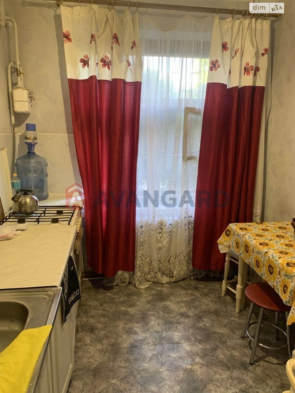 Продажа однокомнатной квартиры в Запорожье, на ул. Победы 35, район Вознесеновский (Орджоникидзевский) фото 1 Продажа однокомнатной квартиры в Запорожье, на ул. Победы 35, район Вознесеновский (Орджоникидзевский) фото 1