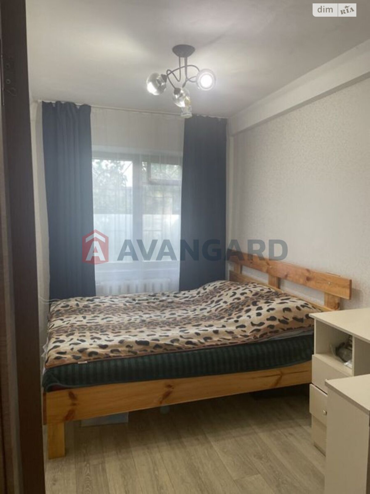 Продажа трехкомнатной квартиры в Запорожье, на ул. Победы 85Б, район Вознесеновский (Орджоникидзевский) фото 1