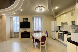 Продажа трехкомнатной квартиры в Запорожье, на просп. Соборный 212, район Вознесеновский (Орджоникидзевский) фото 2