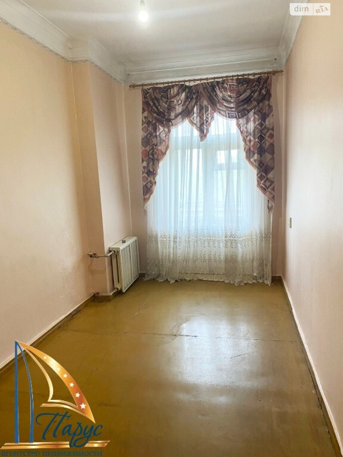 Продажа двухкомнатной квартиры в Запорожье, на просп. Соборный 214, район Вознесеновский (Орджоникидзевский) фото 1