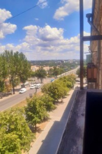 Продаж двокімнатної квартири в Запоріжжі, на просп. Соборний 129, район Вознесенівський (Орджонікідзевський) фото 2