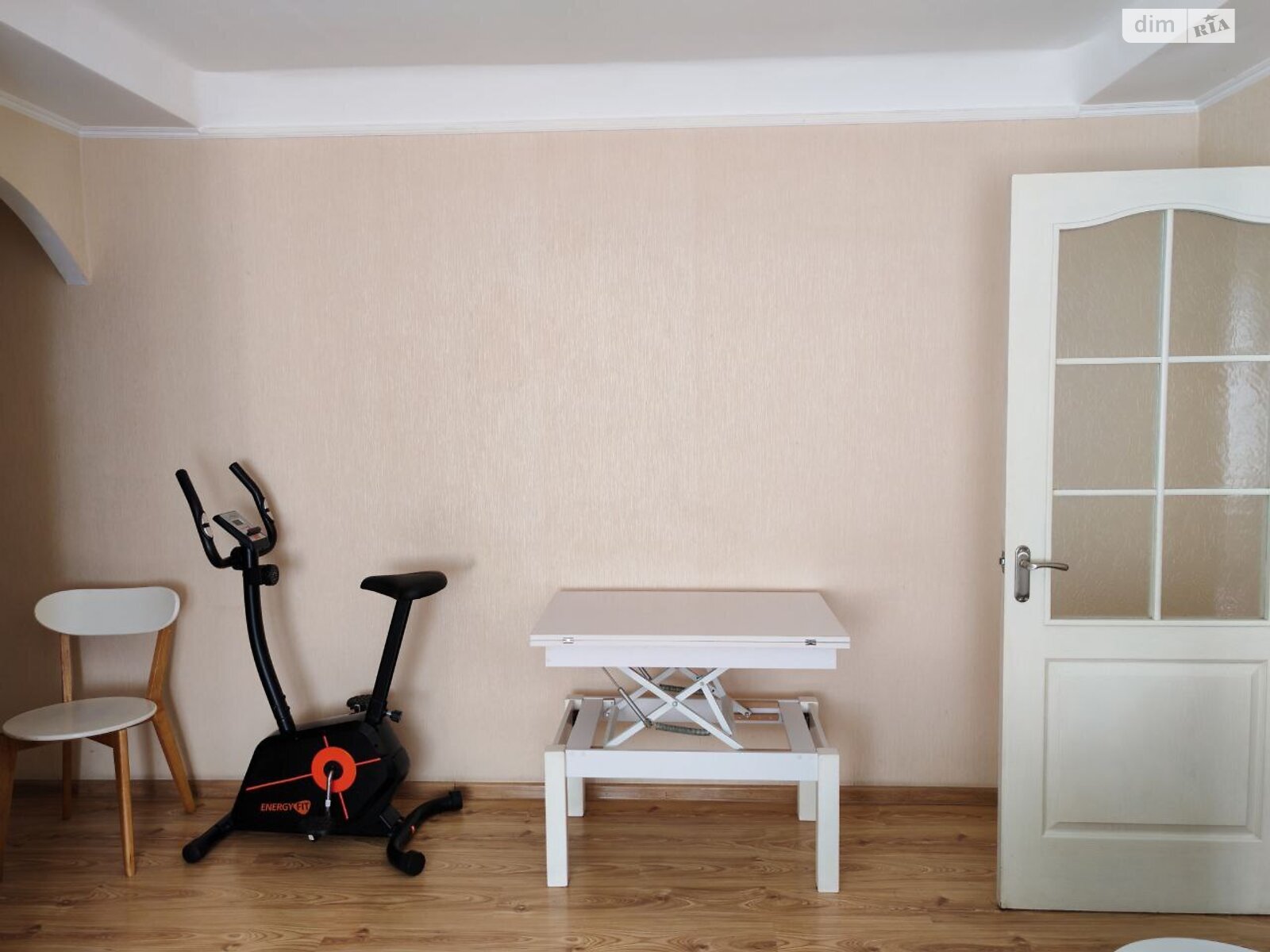 Продаж трикімнатної квартири в Запоріжжі, на просп. Соборний 133, район Вознесенівський (Орджонікідзевський) фото 1