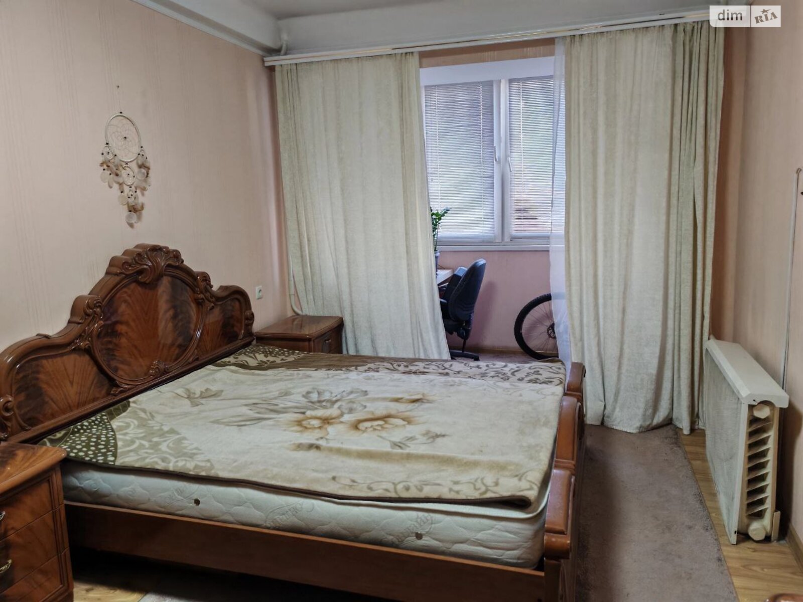 Продаж трикімнатної квартири в Запоріжжі, на просп. Соборний 133, район Вознесенівський (Орджонікідзевський) фото 1