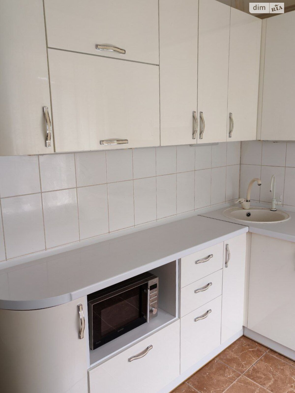 Продаж трикімнатної квартири в Запоріжжі, на просп. Соборний 133, район Вознесенівський (Орджонікідзевський) фото 1